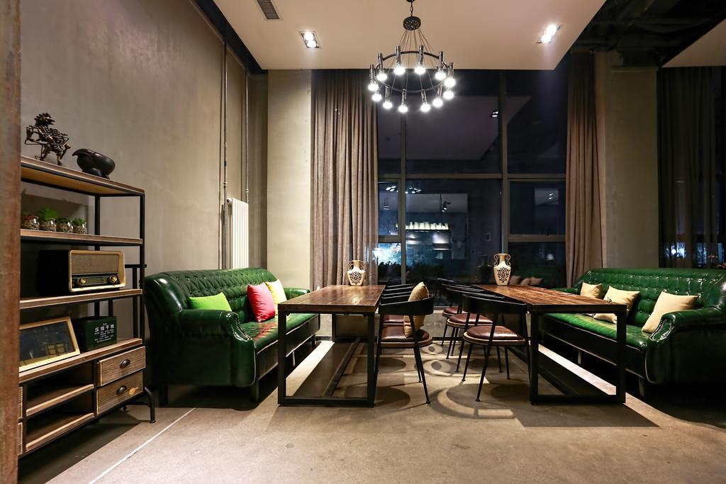 Time Tunnel Designer Hotel Xi'An Сиань Экстерьер фото
